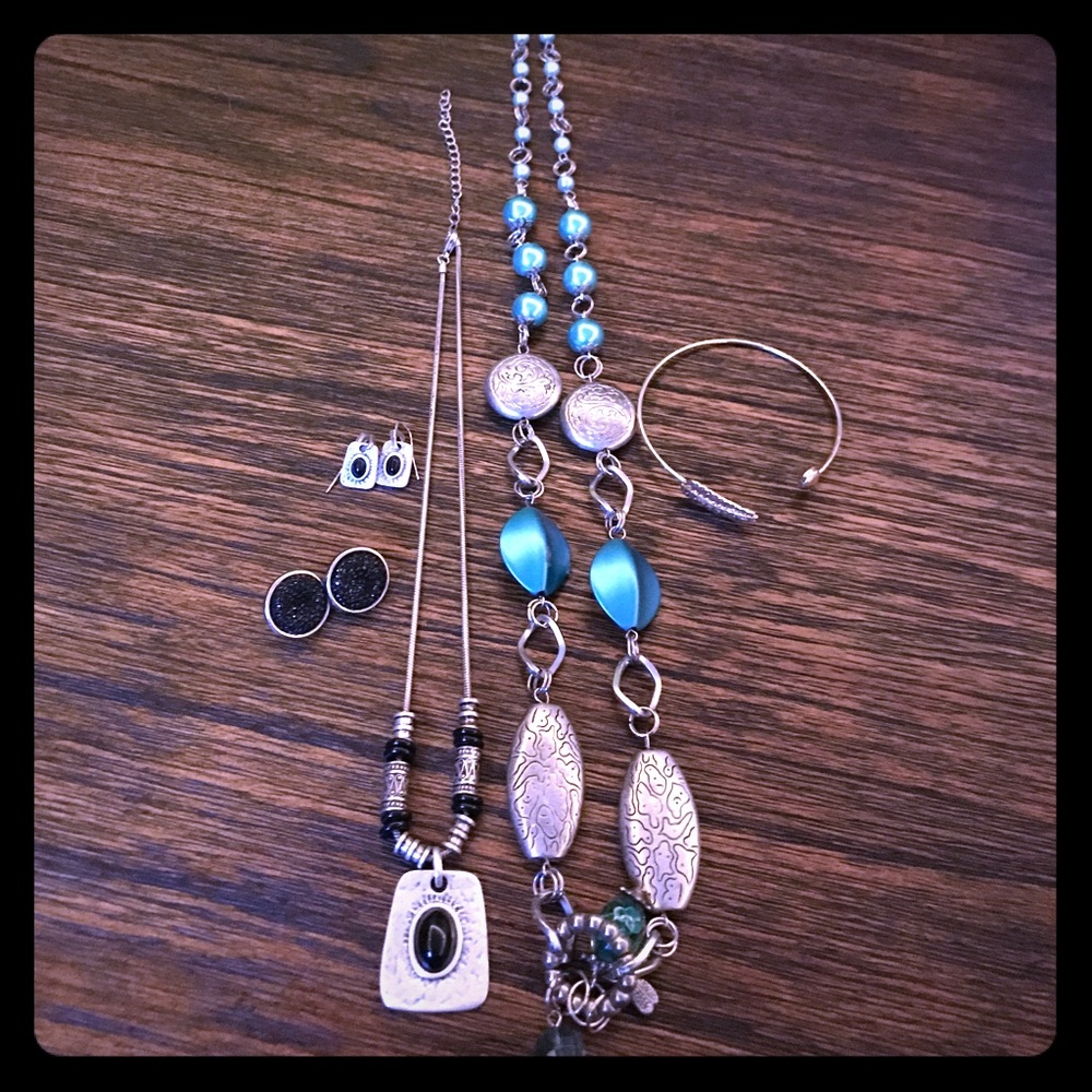 Spring Jewelry Bundle!!! 🎉