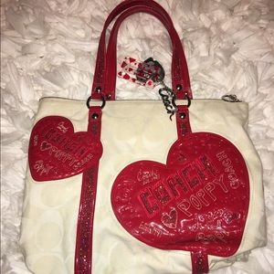 Cute Coach Poppy Purse!