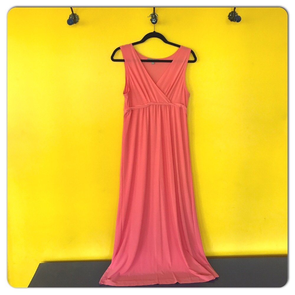 NY Collection coral v-neck maxi dress