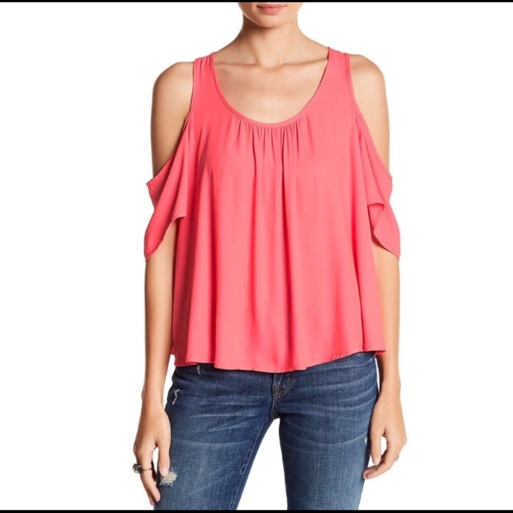 Lush Cold-Shoulder Ruffle Tee Pink $34 NWT