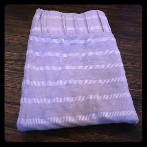 BCBG stretch pencil skirt size L