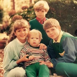 Meet your Posher, Mary