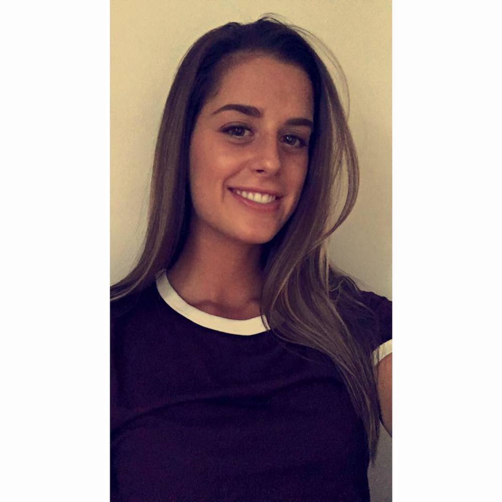 Meet your Posher, Corinne