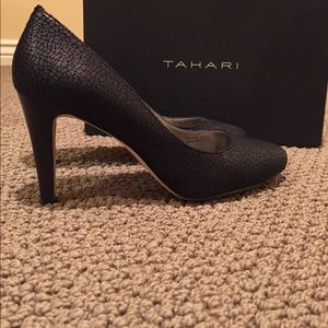 Tahari Black Heels