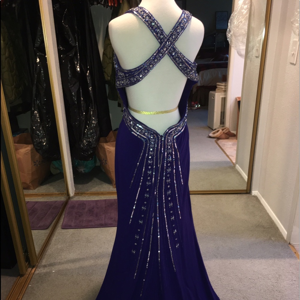 Stunning detailed purple prom dress!!!