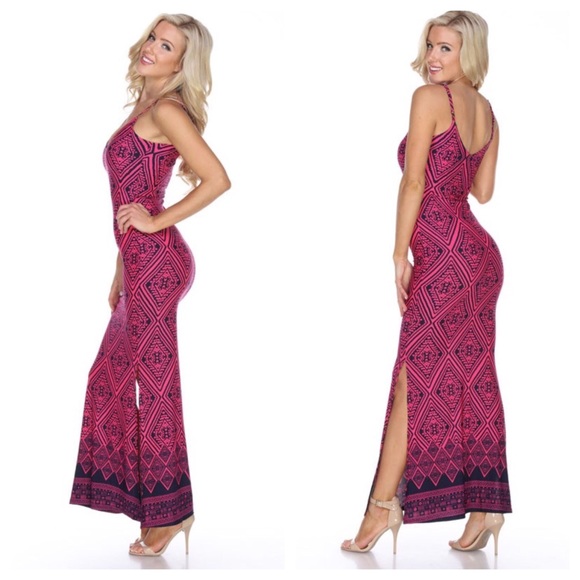 🎄SALE🎄Printed Maxi Dress Medium - Picture 2 of 3