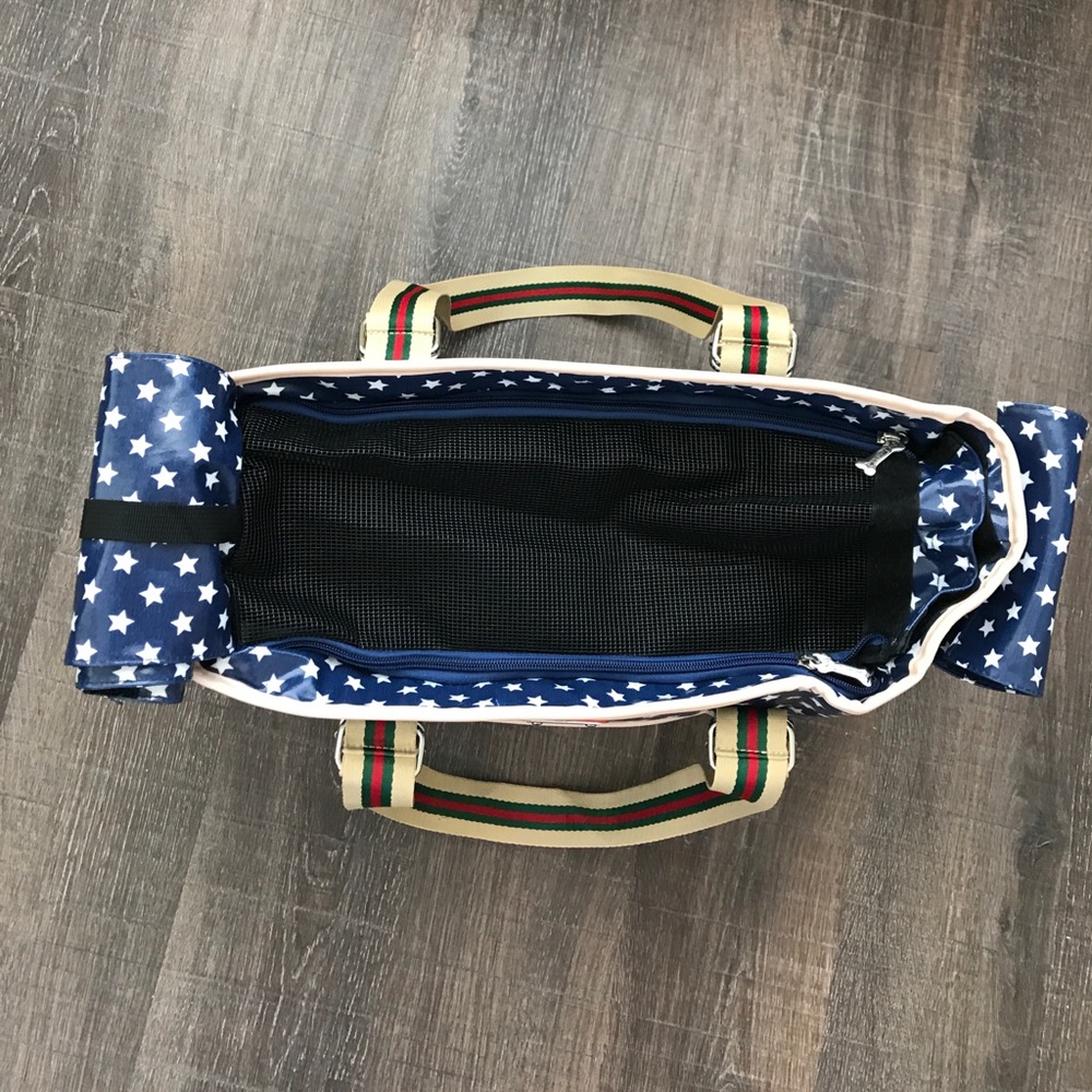 Adorably stylish dog tote/carrier for your pup! - Picture 3 of 4