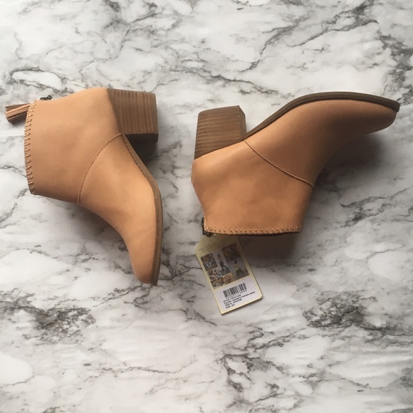 TOMS Leila Bootie - Picture 7 of 8