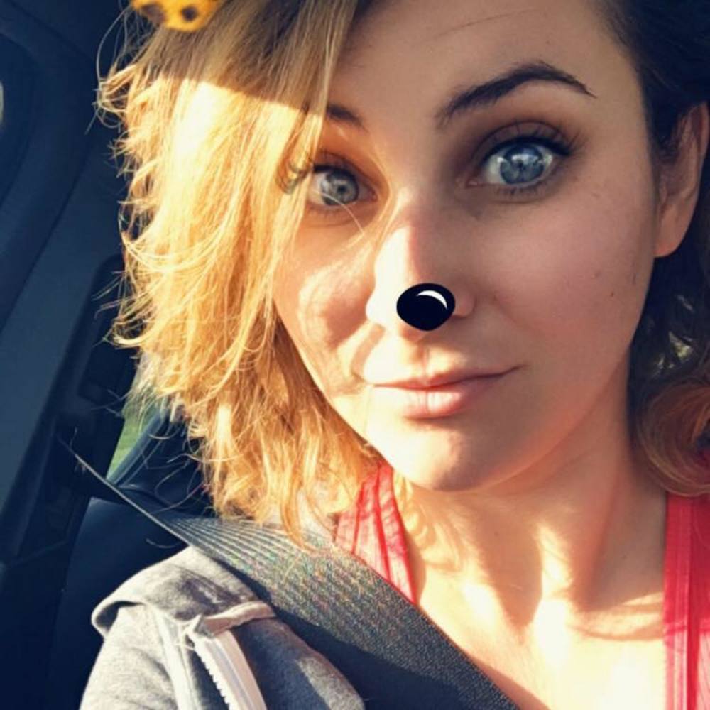 Meet your Posher, Becka