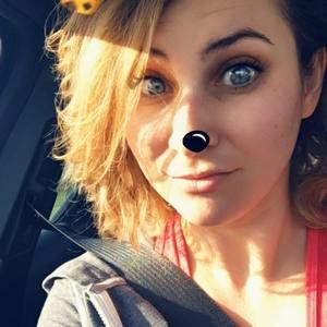 Meet your Posher, Becka