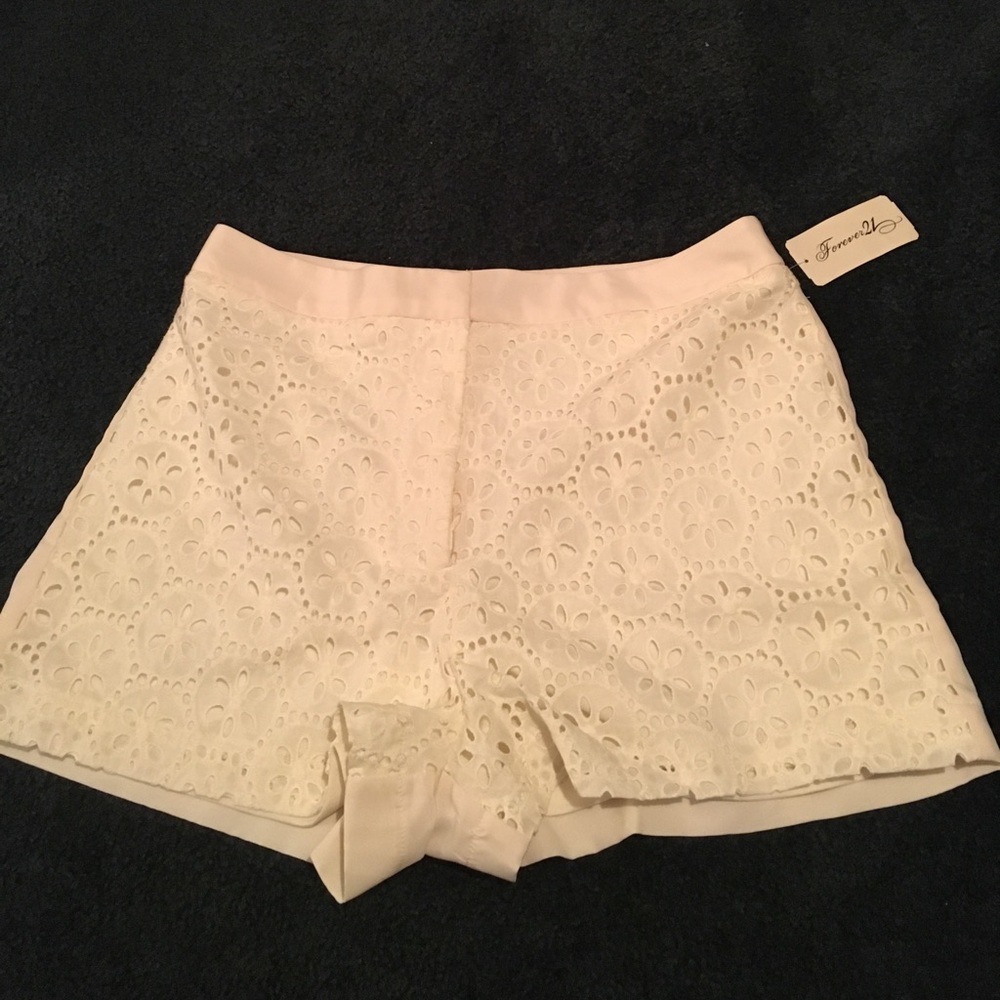 BRAND NEW forever 21 shorts