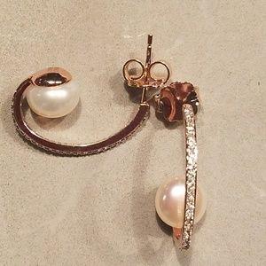 Rose gold with Pearl and Diamond Simulent Earrings