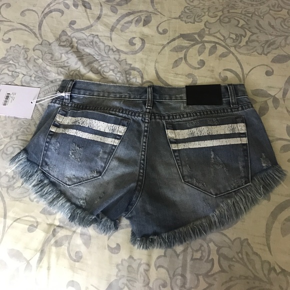 🔴SOLD🔴 One Teaspoon Bonitas - Picture 5 of 5