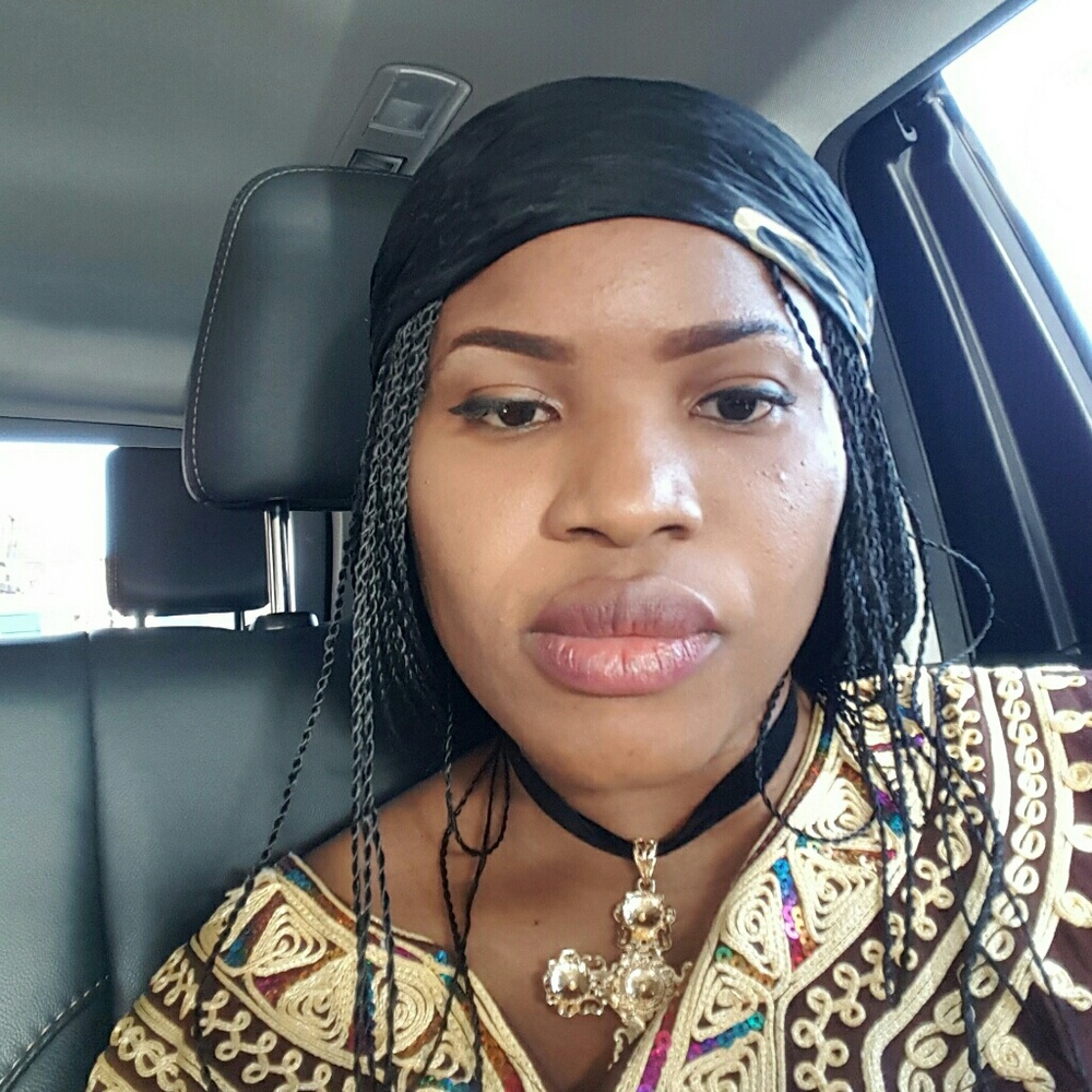 Meet your Posher, Oyemwen