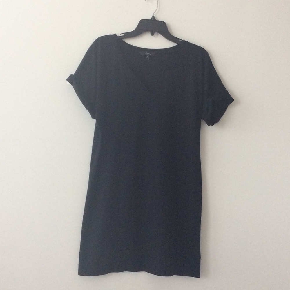 Express V Neck T Shirt Dress in Black