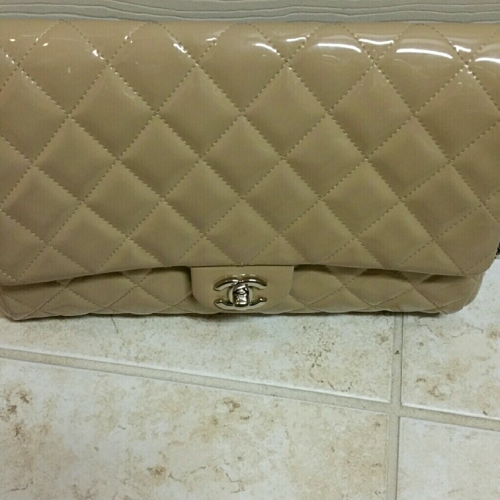 Chanel Evelope Clutch