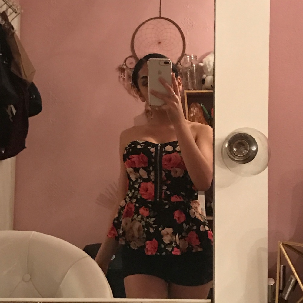 Strapless floral romper