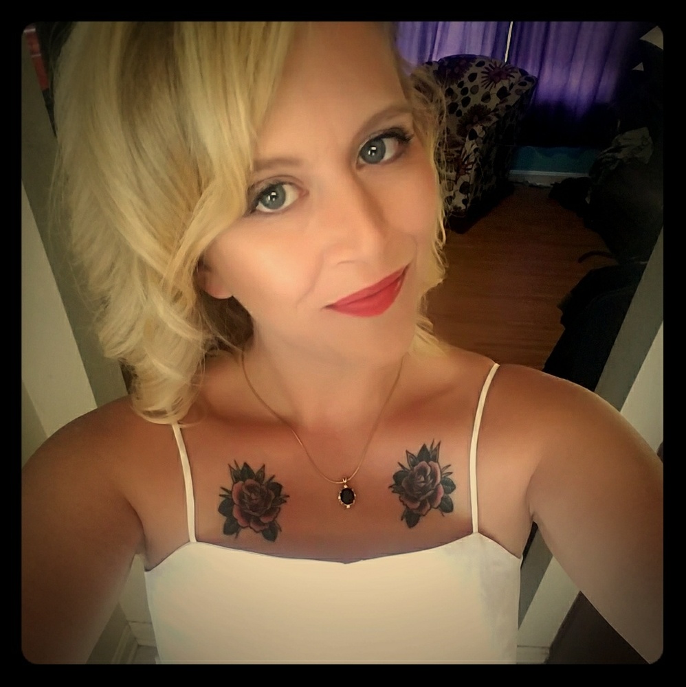 Meet your Posher, Jennifer