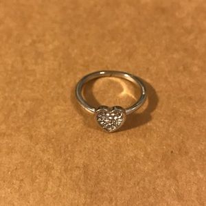 Sliver heart ring