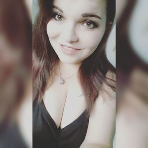 Meet your Posher, Mikala