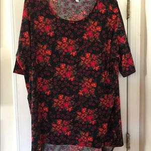 Lularoe 2x floral Irma Lularoe 2x floral Irma