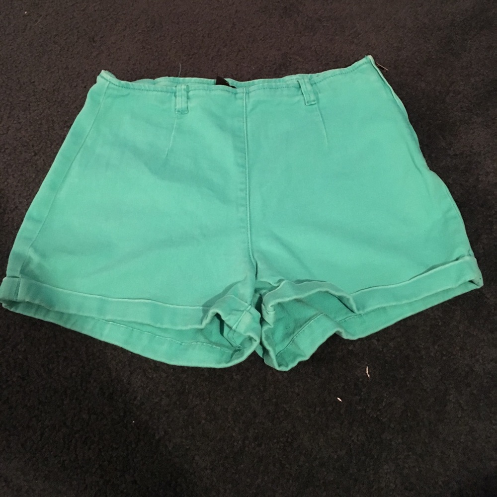 FORVER 21 shorts
