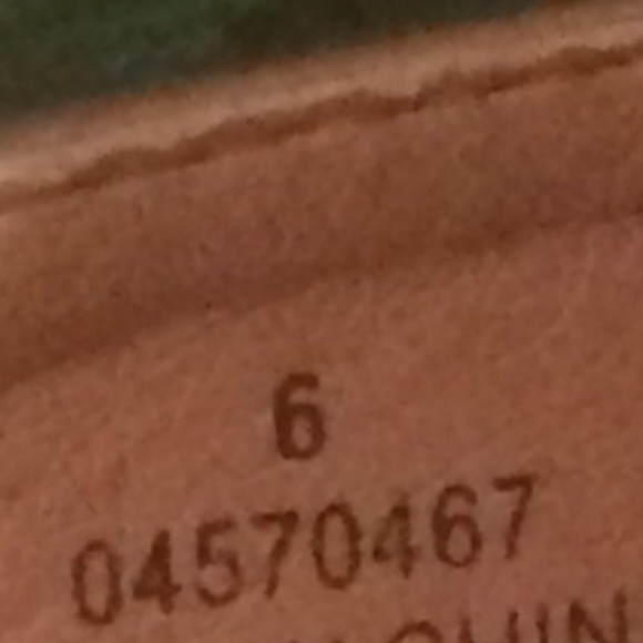 ASOS ⚓️ Metallic silver pointed-toe loafers/flats - Picture 5 of 7