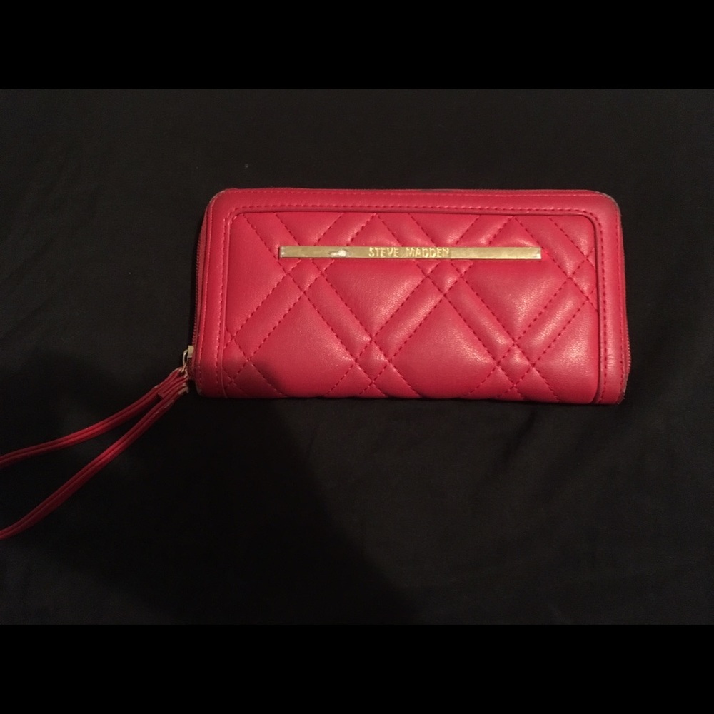 Steve Madden wallet
