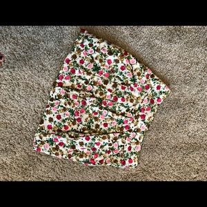 Forever 21 flowrail skirt. Size medium