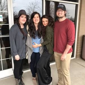 Meet your Posher, Tori