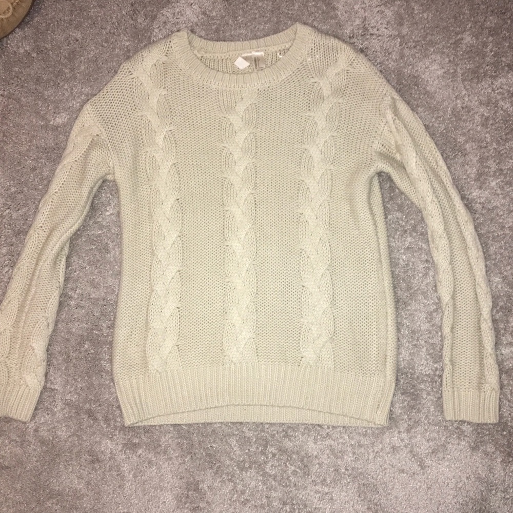 Nude sweater