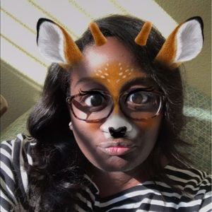 Meet your Posher, Danielle