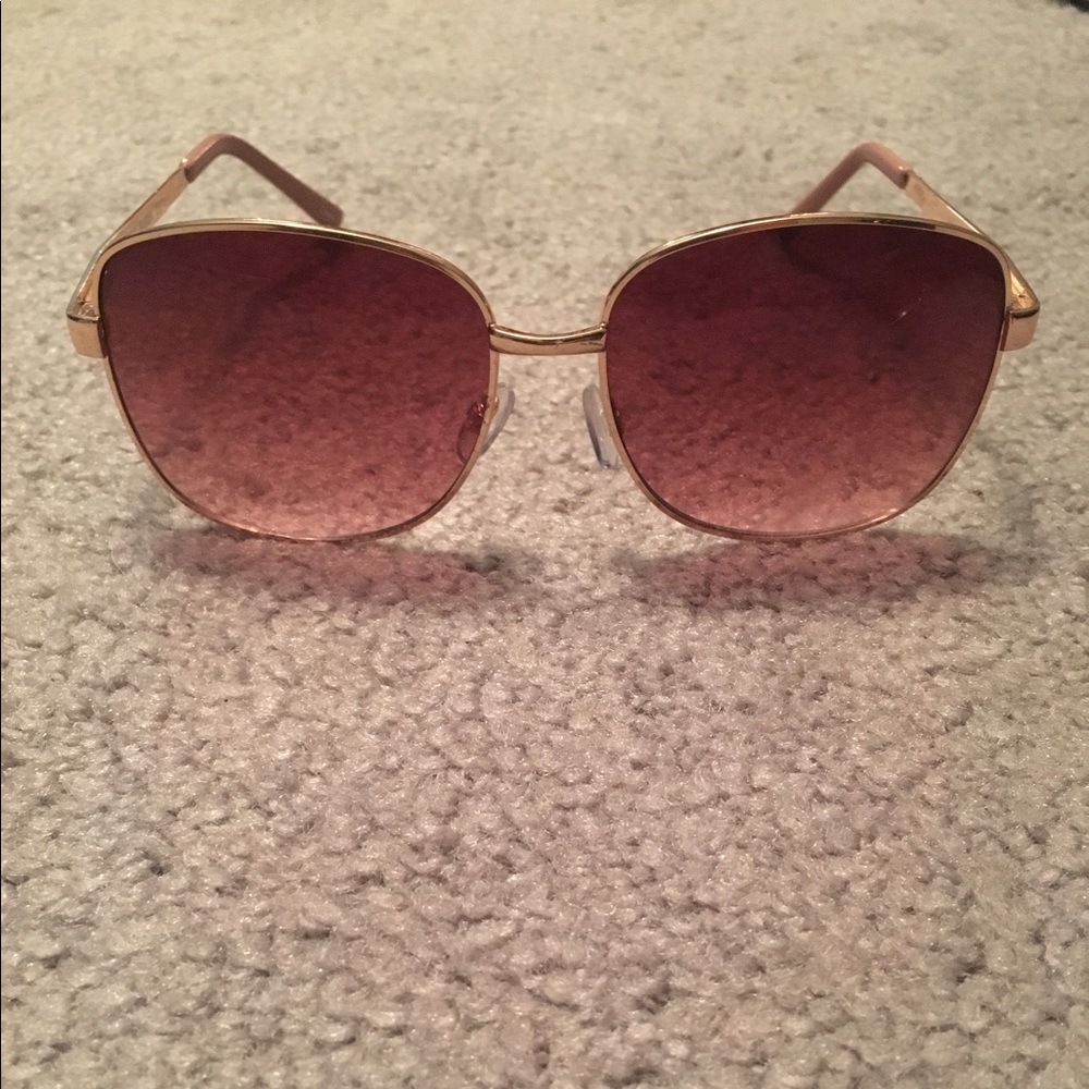 Steve Madden Sunglasses