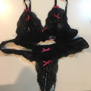 Victoria secret lingerie bra set