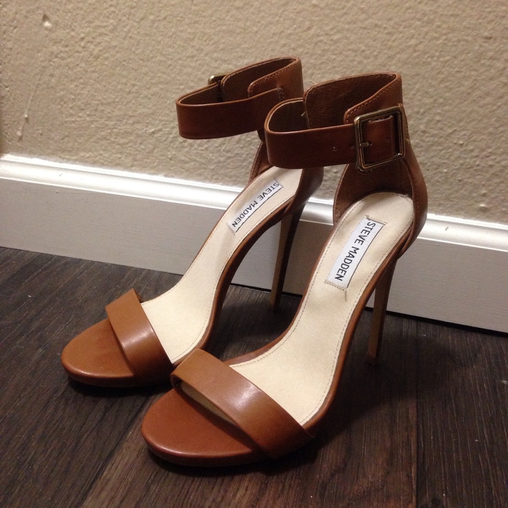 Steve Madden Marlene's Strappy Heels Size 7