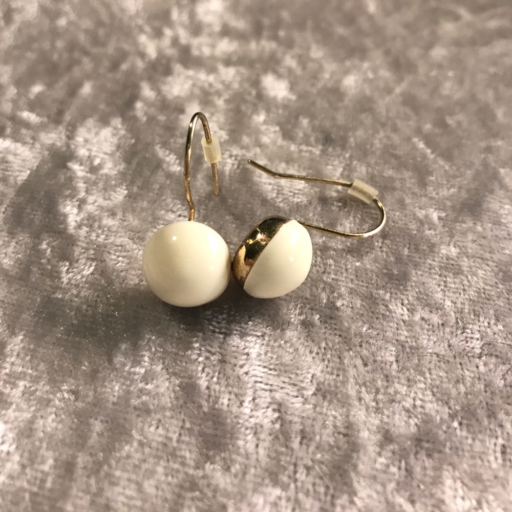 White drop earrings