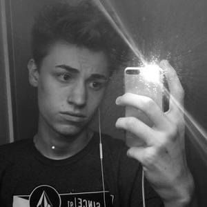 Meet your Posher, Aidan