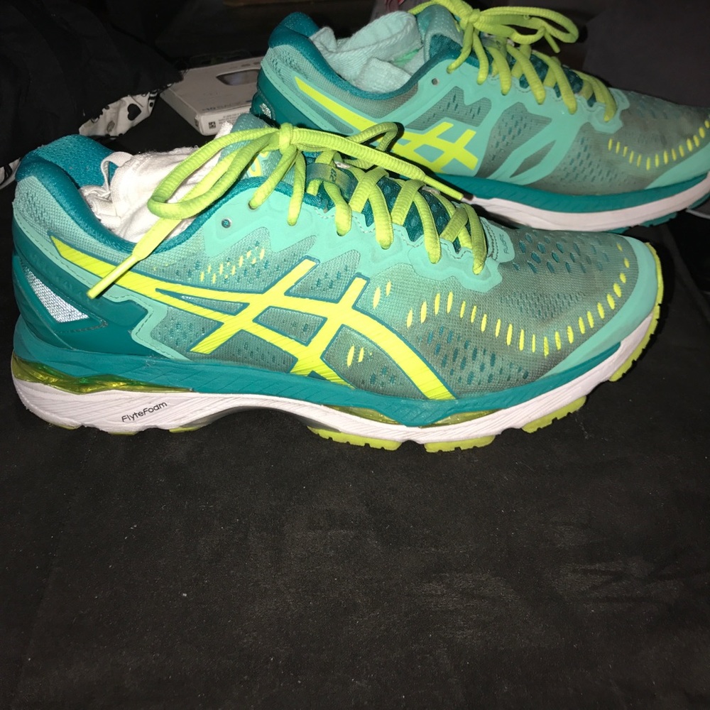 GEL-Kayano 23 Running Shoes