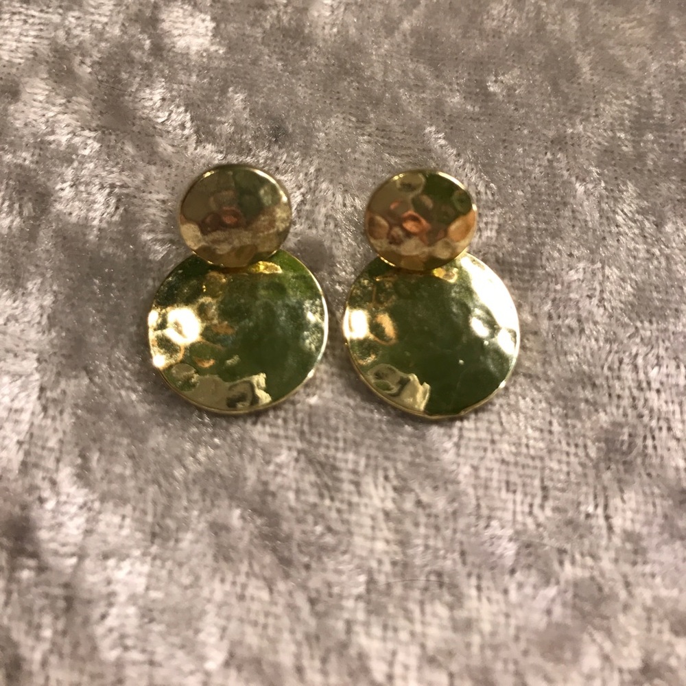 Gold drop earrings