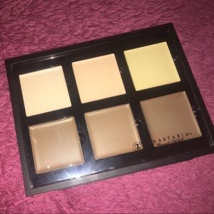 Anastasia contour cream kit in light