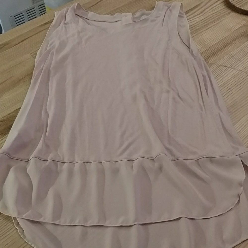 Sleeveless top