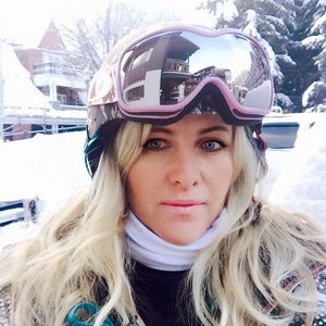 Meet your Posher, Iva