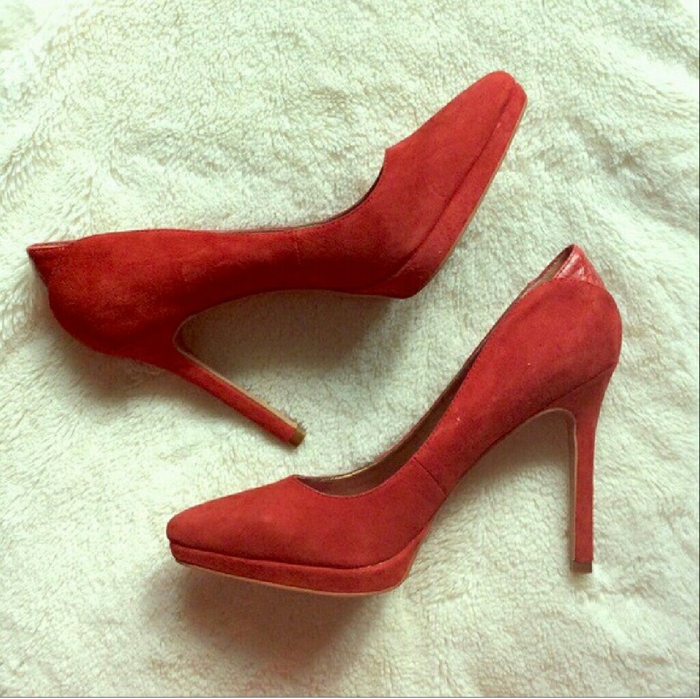 Sam Edelman suede red pumps