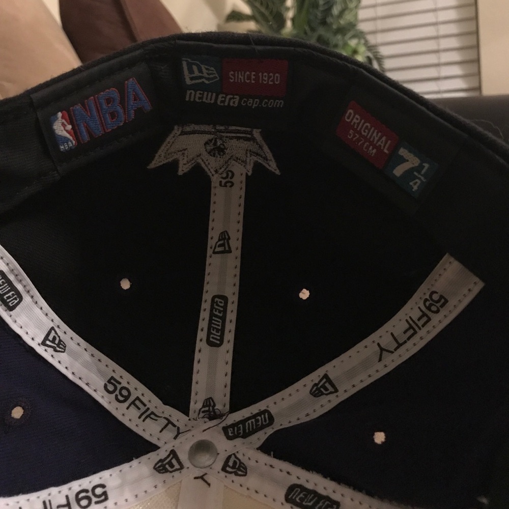 Hat - Picture 6 of 6