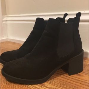 Black Boots
