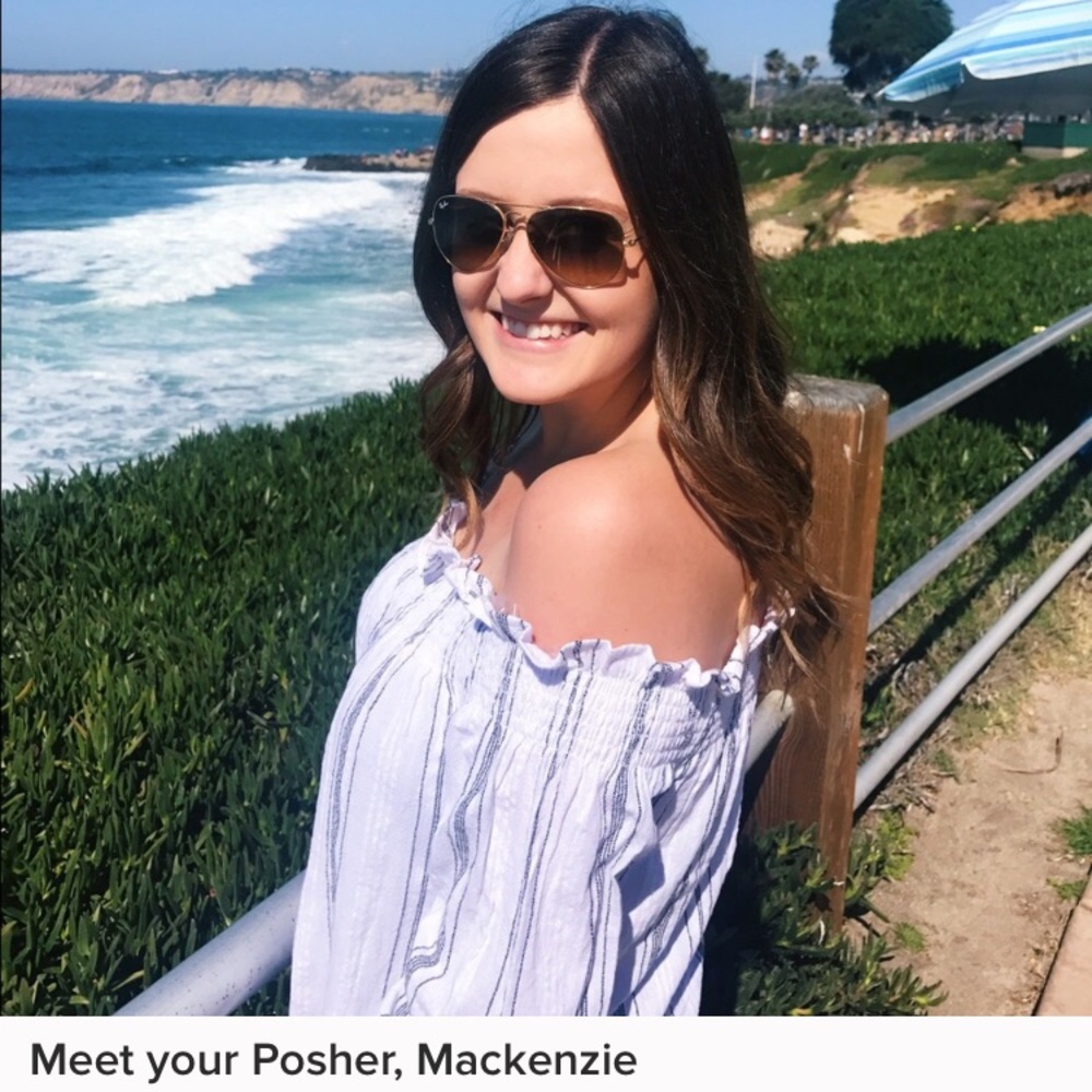 GO CHECK OUT MY FRIEND MACKENZIE'S CLOSET!