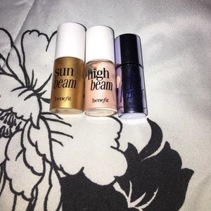 Benefit sample highlighters