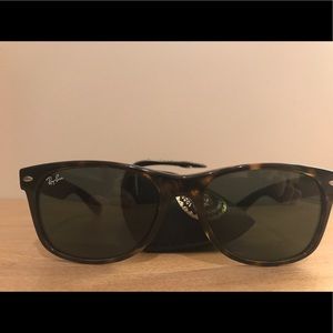 Rayban New Wayfarers