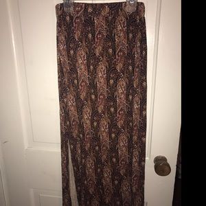 Printed maxi skirt!