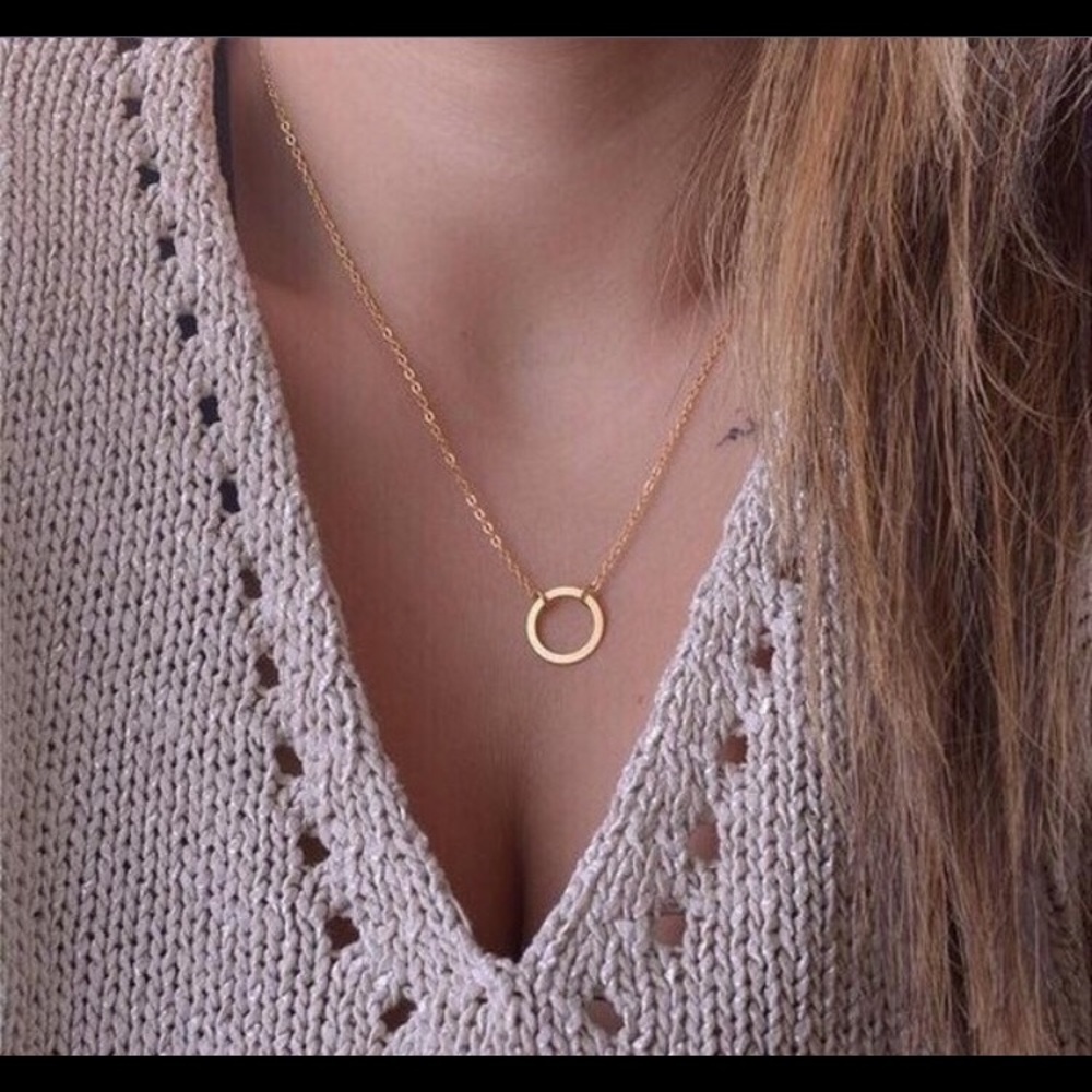 💫Elegant Gold Karma Circle Necklace💫